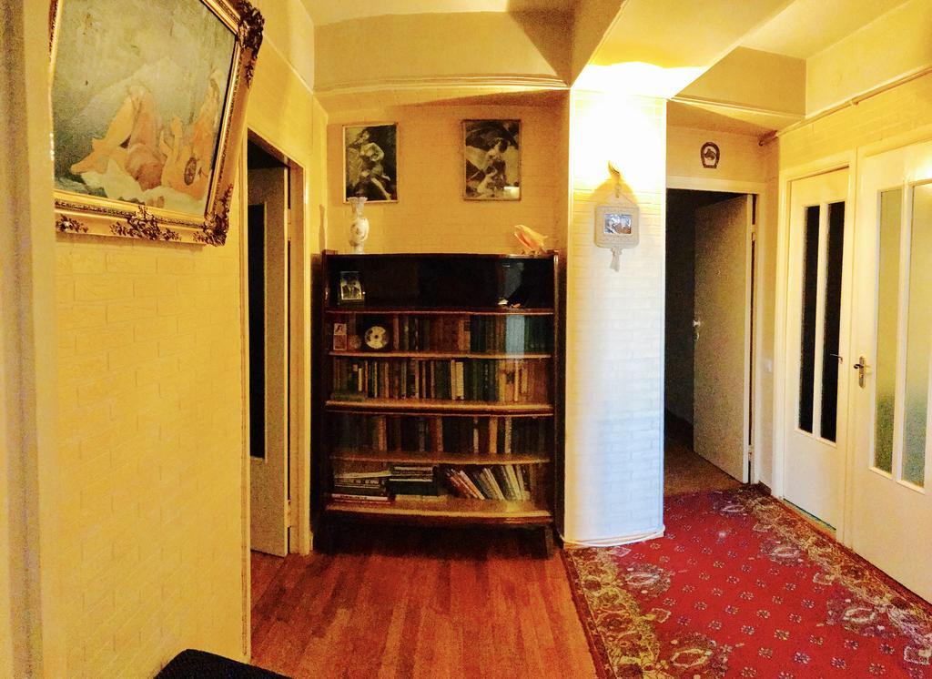 Room In Apartment At Tigrana Metsa Erévan Extérieur photo